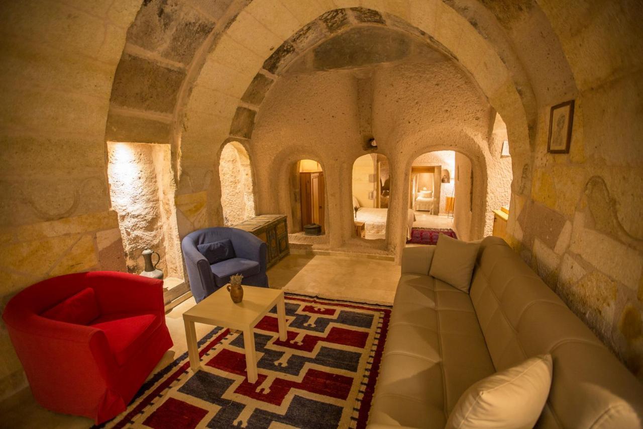 Kistar Cave Hotel Ючхисар Екстериор снимка