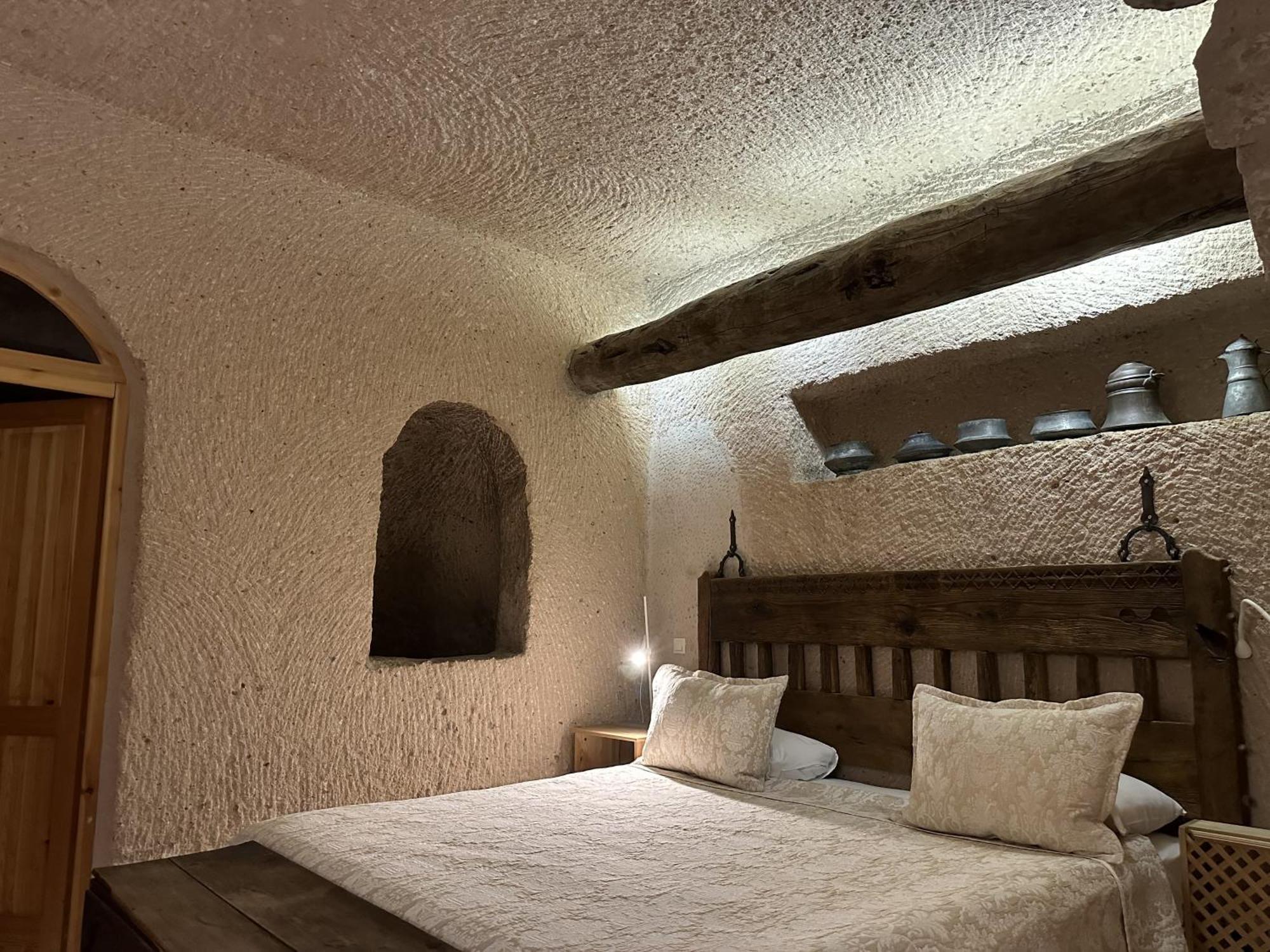 Kistar Cave Hotel Ючхисар Екстериор снимка