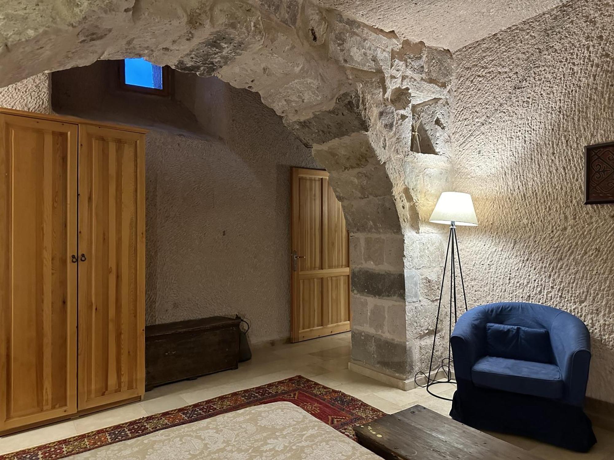 Kistar Cave Hotel Ючхисар Екстериор снимка