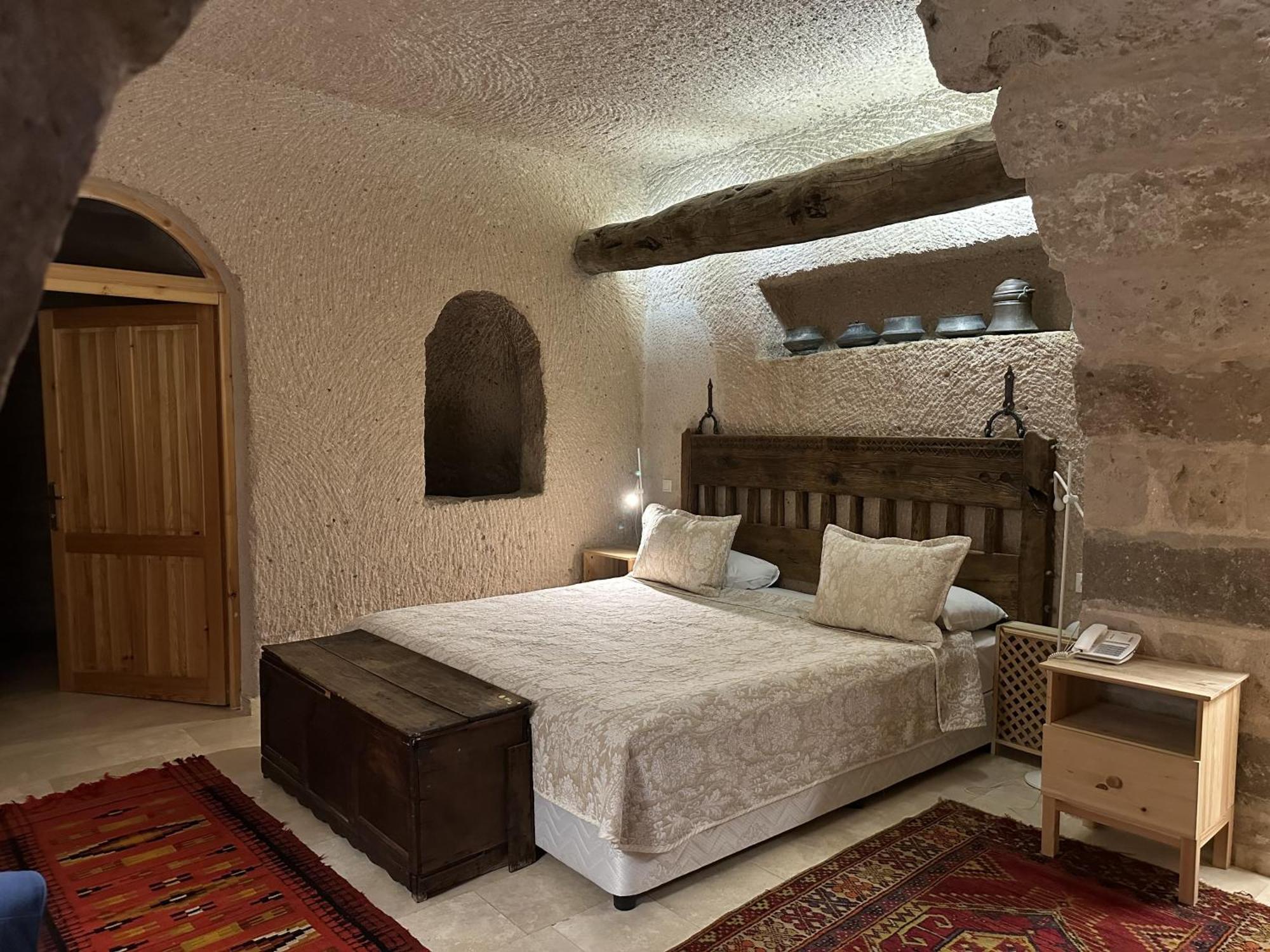 Kistar Cave Hotel Ючхисар Екстериор снимка