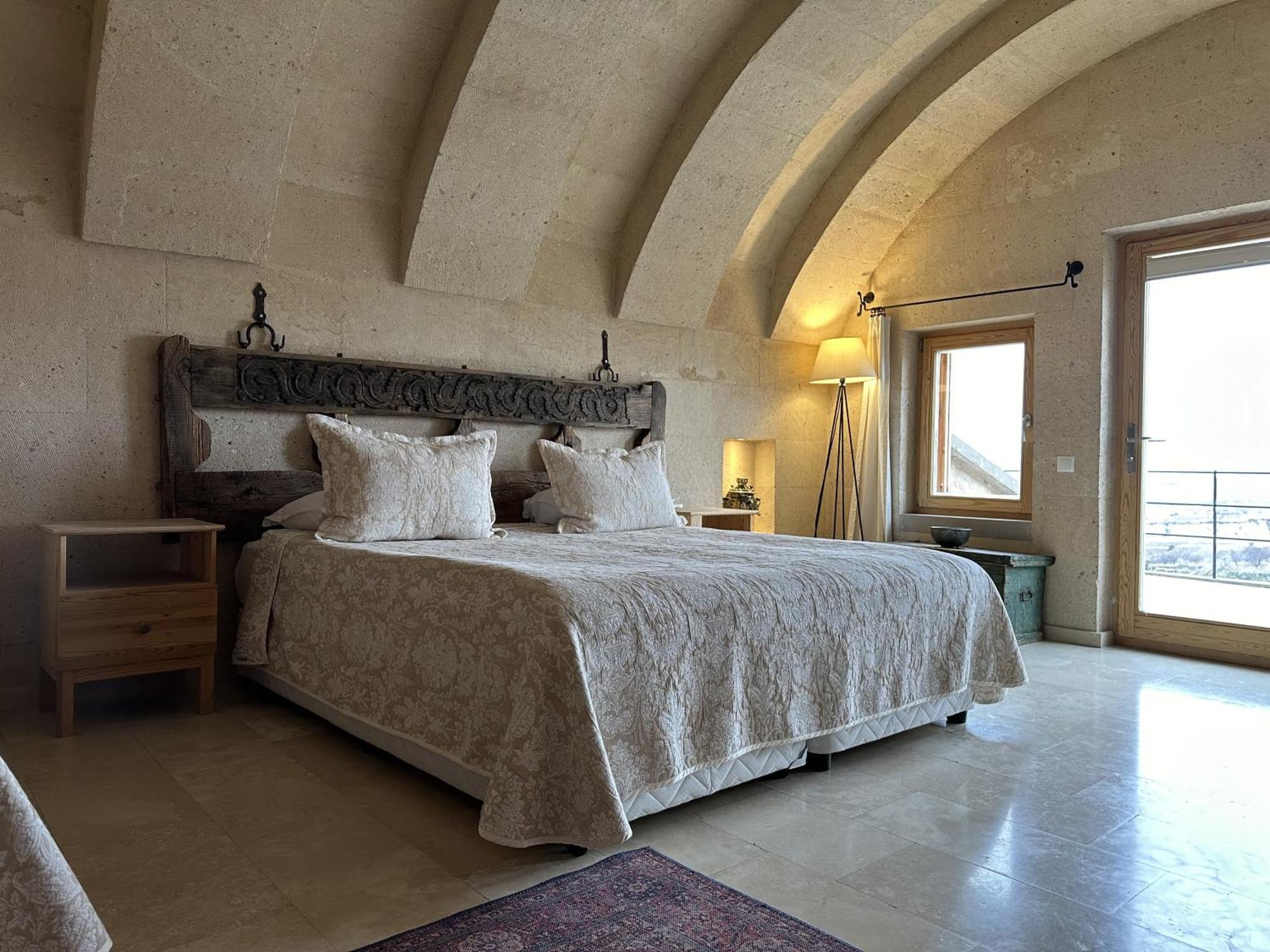 Kistar Cave Hotel Ючхисар Екстериор снимка