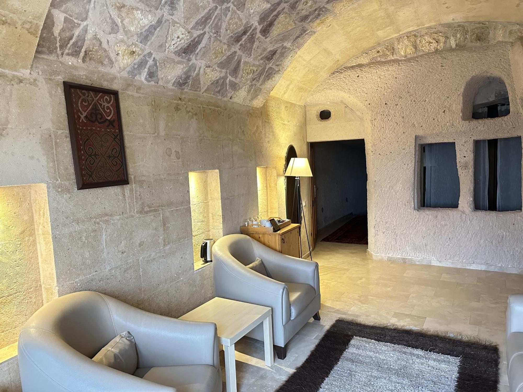 Kistar Cave Hotel Ючхисар Екстериор снимка