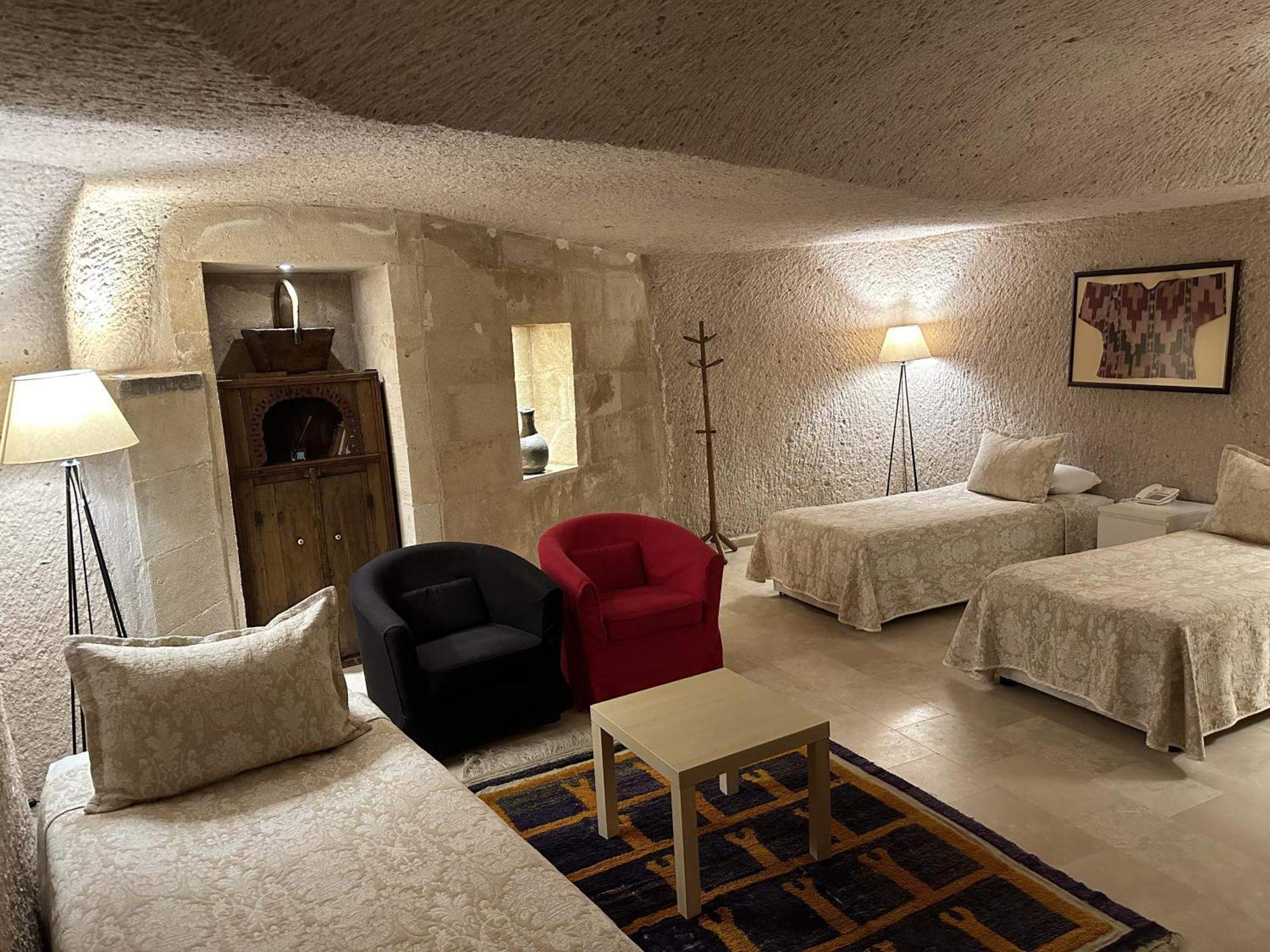 Kistar Cave Hotel Ючхисар Екстериор снимка