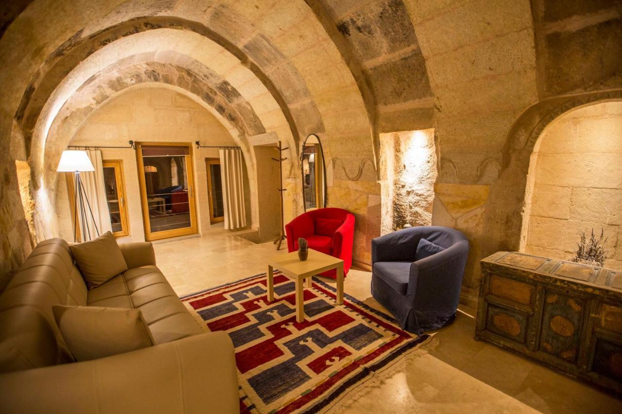 Kistar Cave Hotel Ючхисар Екстериор снимка